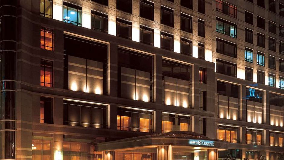 Hilton Chongqing Exterior