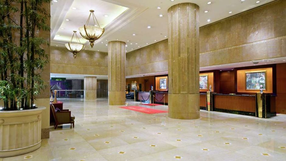 Hilton Chongqing Lobby