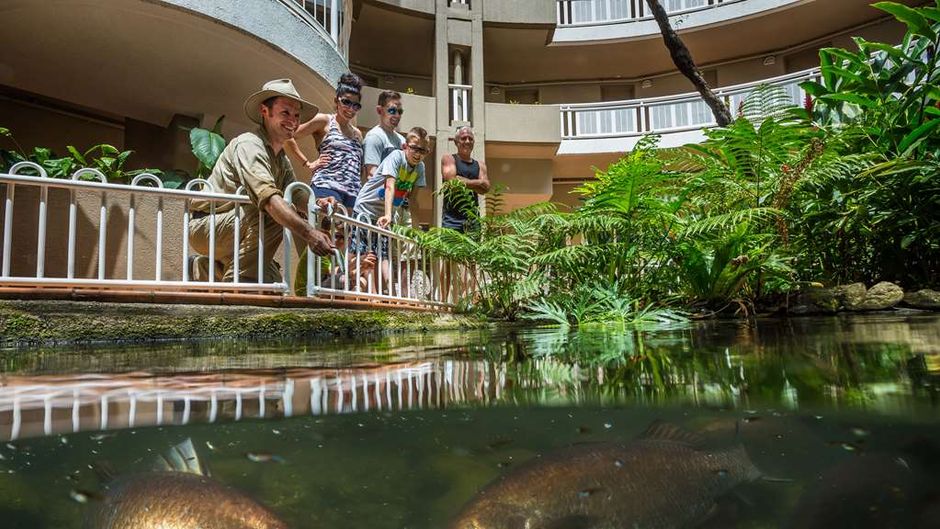 DoubleTree by Hilton Cairns Lobby