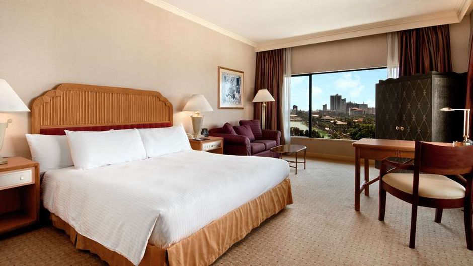 Hilton Colombo Room
