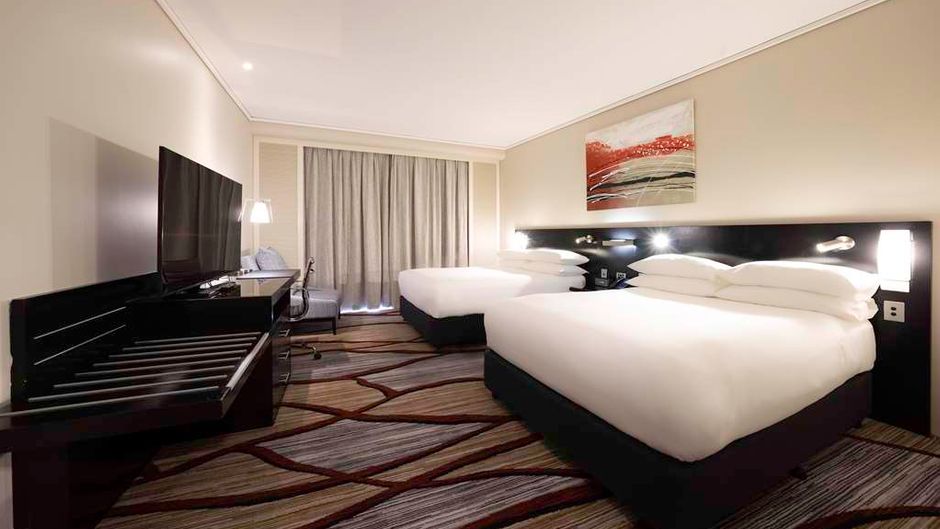 Hilton Cairns Other