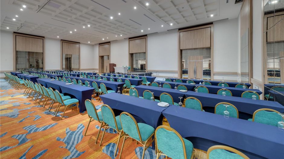 Hilton Cartagena Hotel Meeting