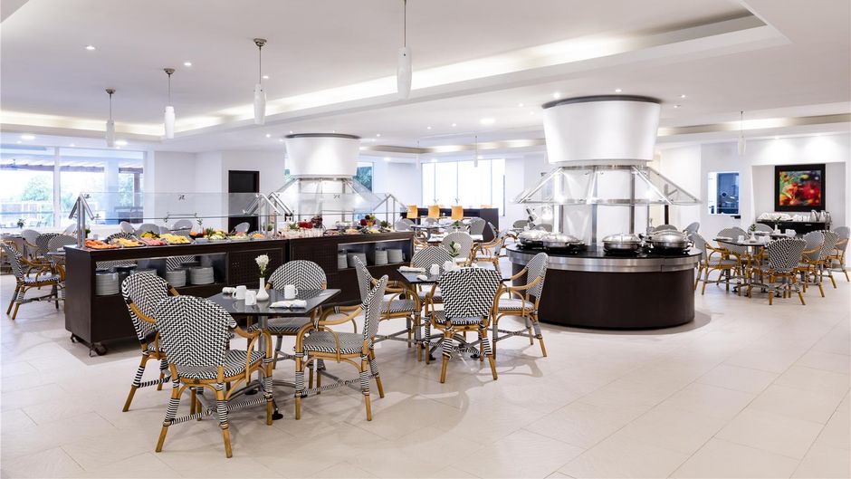 Hilton Cartagena Hotel Restaurant