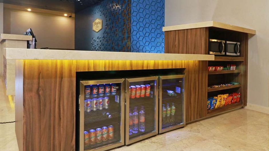 Hampton Inn by Hilton Chihuahua City Restaurant