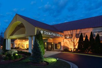 DoubleTree by Hilton Blue Ash