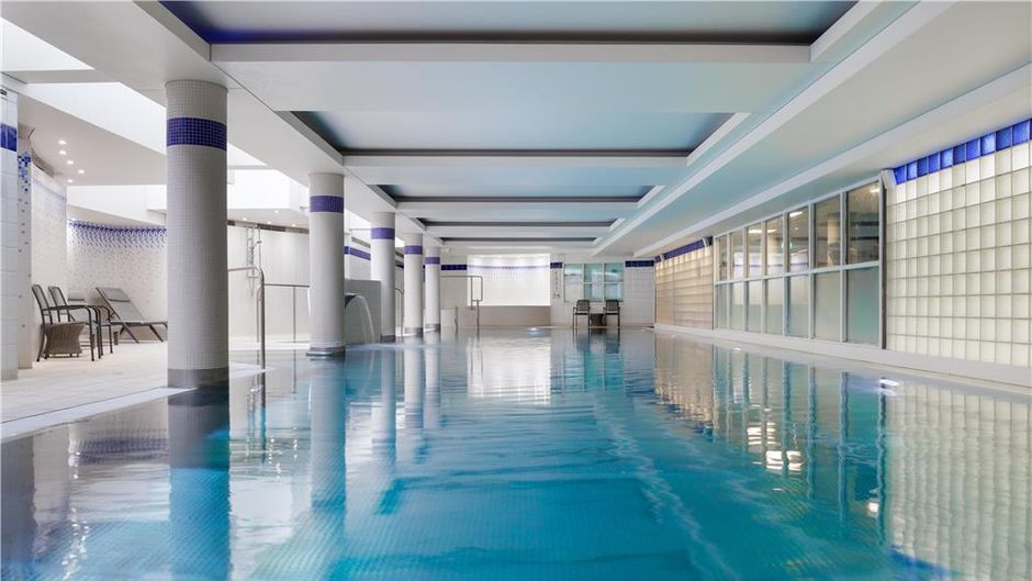 Hilton Cardiff Pool