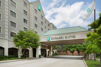 Embassy Suites Dallas near the Galleria