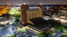 DoubleTree by Hilton Hotel Richardson