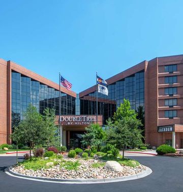 DoubleTree by Hilton Denver Aurora