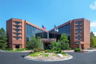DoubleTree by Hilton Denver Aurora