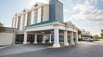 DoubleTree by Hilton DFW Airport North