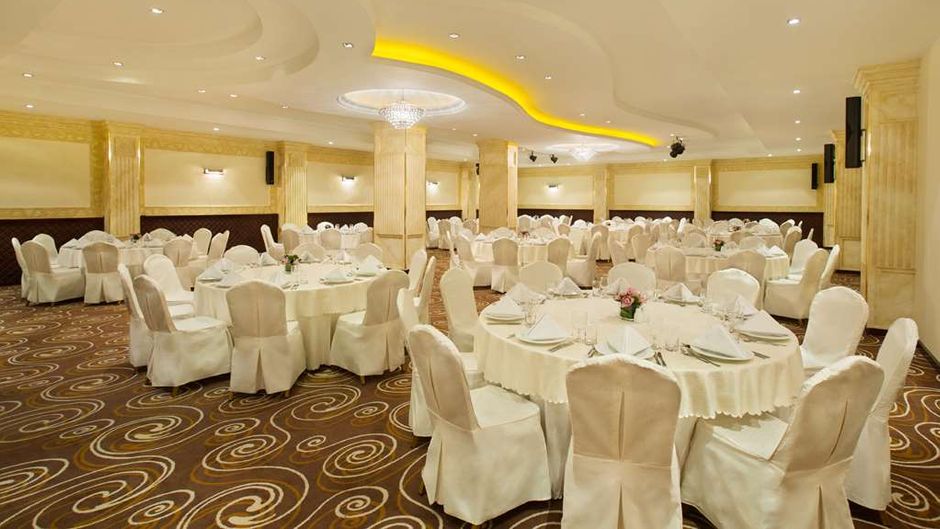DoubleTree by Hilton Hotel Dhahran Meeting