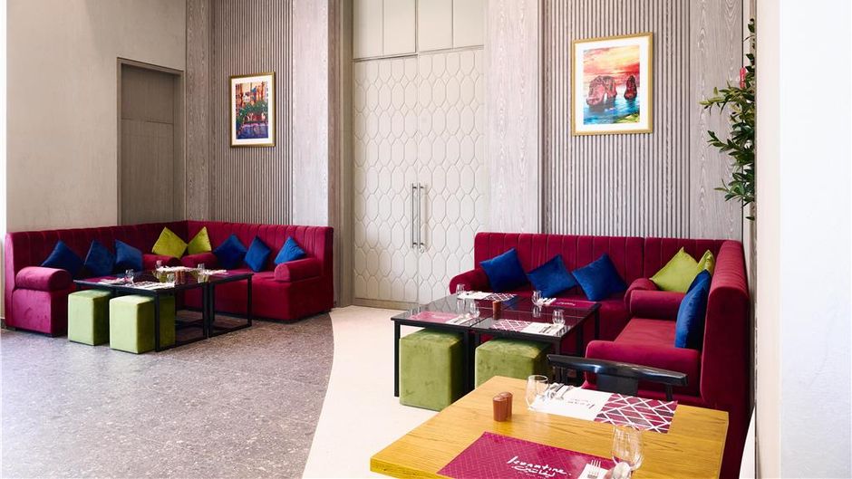 DoubleTree by Hilton Doha Old Town Lobby