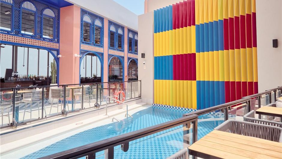 DoubleTree by Hilton Doha Old Town Pool