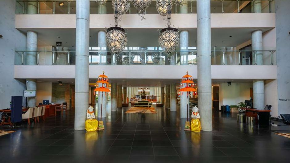 Hilton Garden Inn Bali Ngurah Rai Airprt Lobby