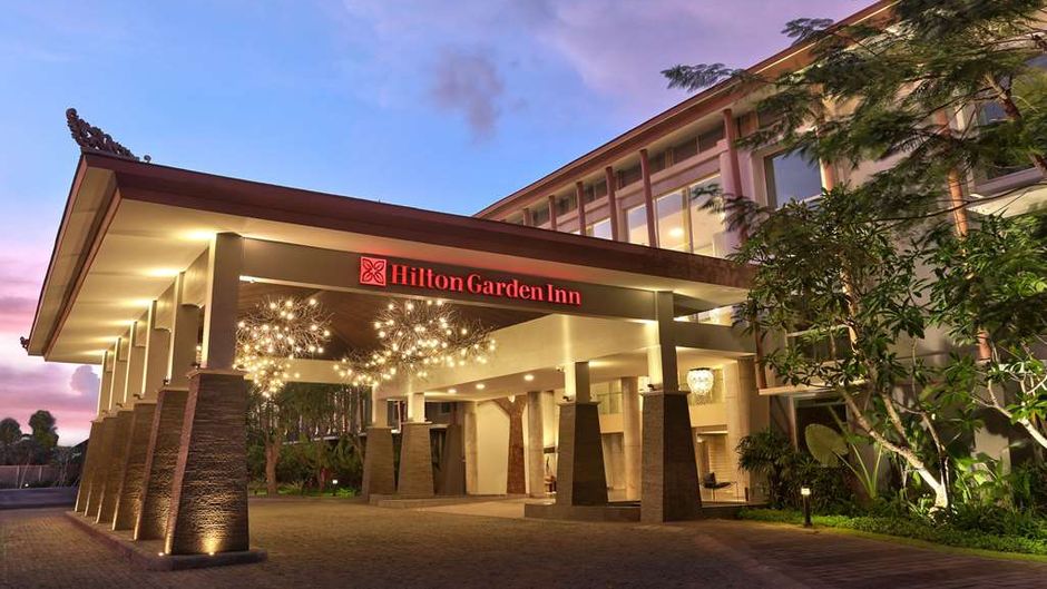 Hilton Garden Inn Bali Ngurah Rai Airprt Exterior