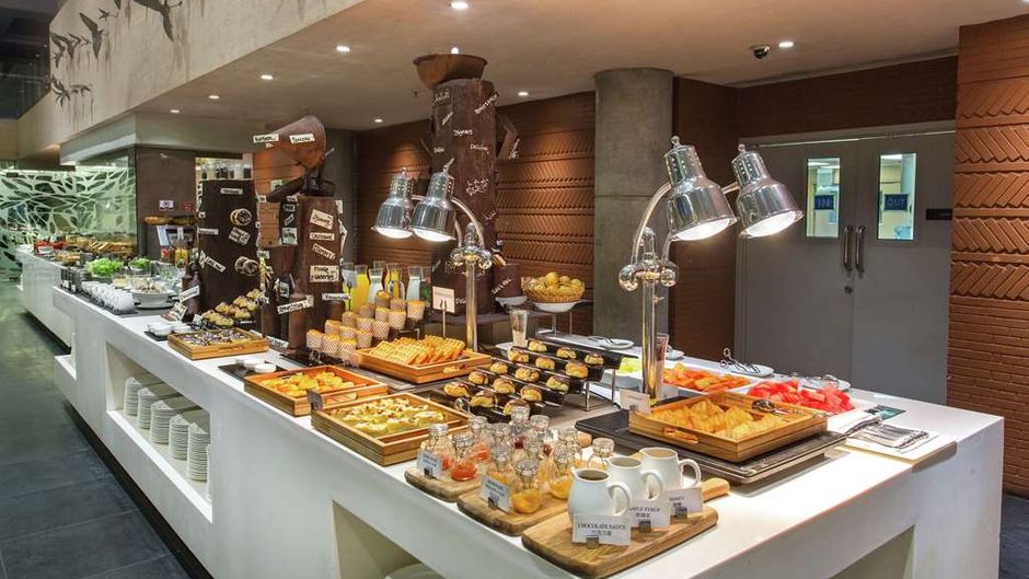 Hilton Garden Inn Bali Ngurah Rai Airprt Restaurant