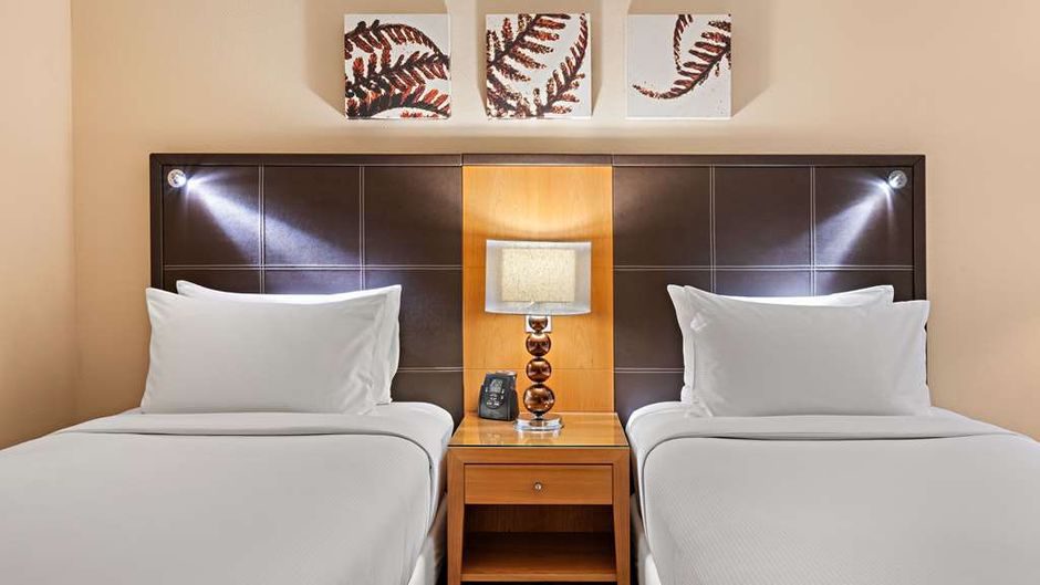 Hilton Dresden Room