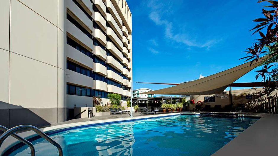 Hilton Darwin Pool