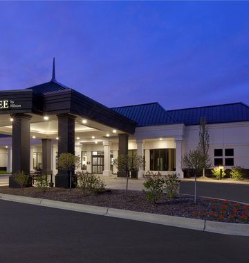 DoubleTree by Hilton Detroit Novi