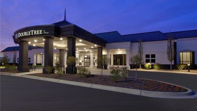 DoubleTree by Hilton Detroit Novi