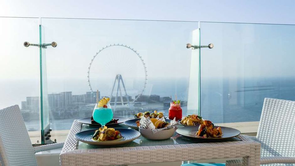 Hilton Dubai The Walk Restaurant