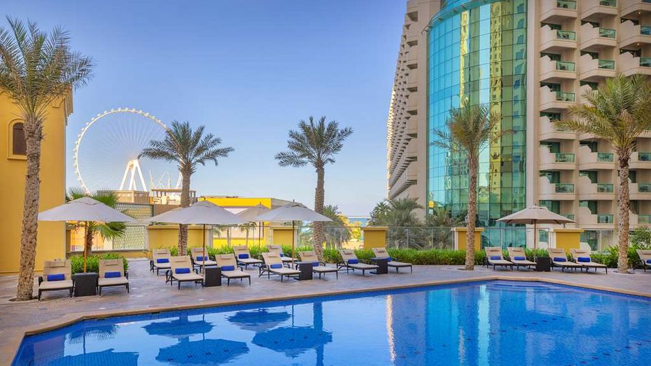 Hilton Dubai The Walk Pool