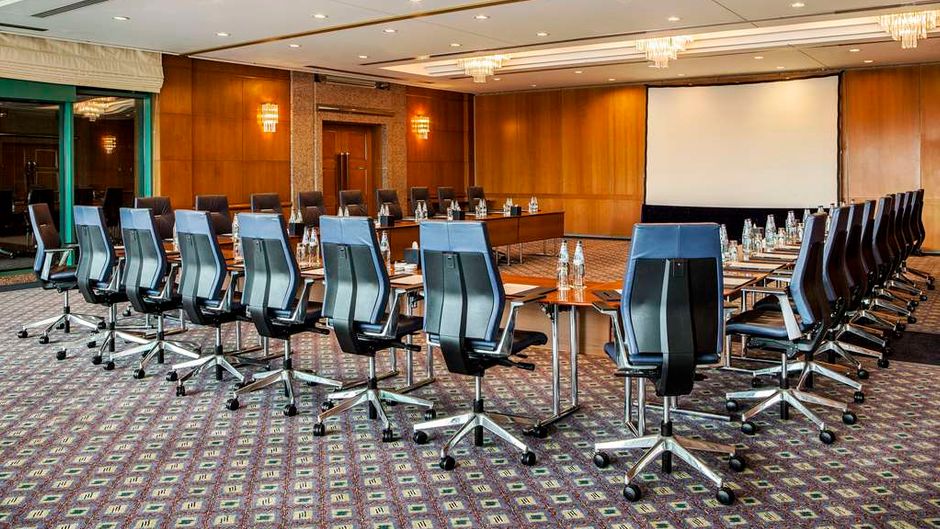 Hilton Dubai Jumeirah Meeting