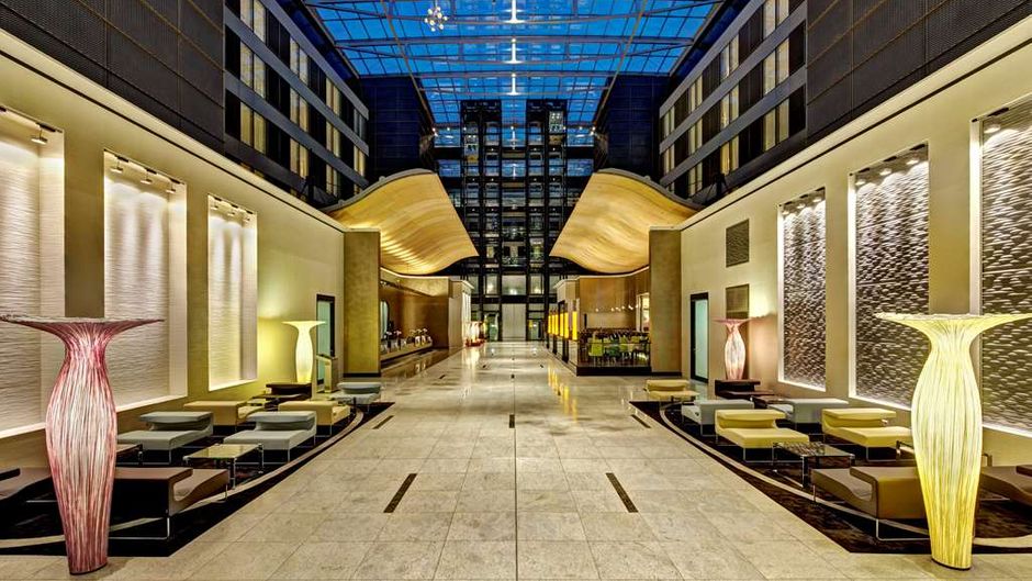 Hilton Frankfurt Airport Lobby