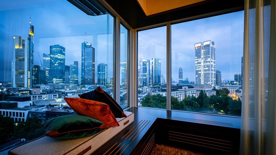 Hilton Frankfurt City Centre Room
