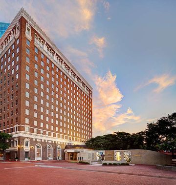 Hilton Fort Worth