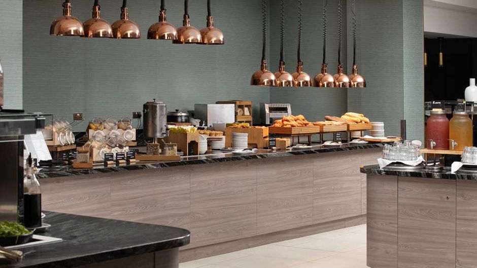 Hilton London Gatwick Airport Restaurant