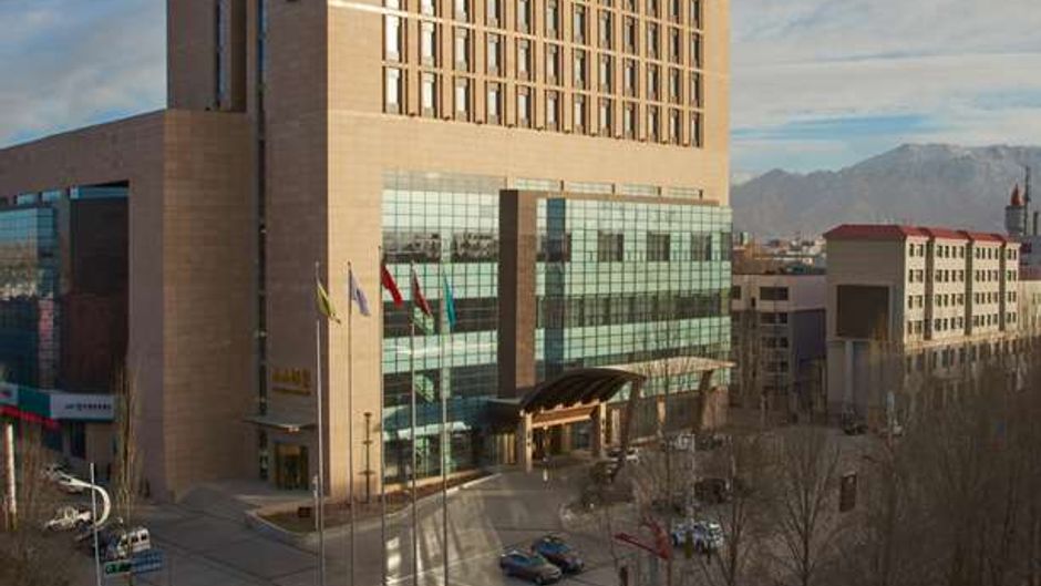 DoubleTree by Hilton Qinghai-Golmud Exterior