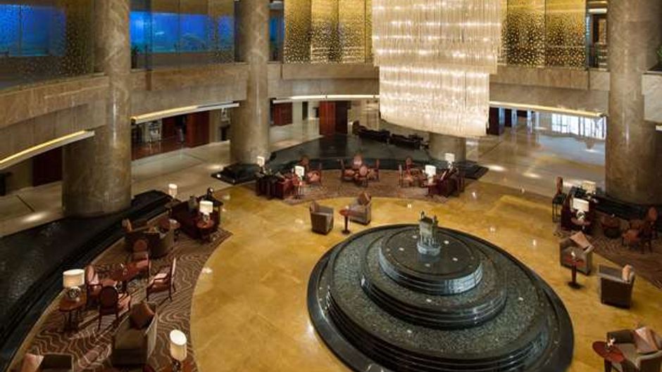 DoubleTree by Hilton Qinghai-Golmud Lobby