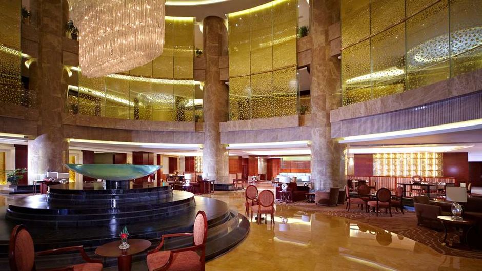 DoubleTree by Hilton Qinghai-Golmud Lobby