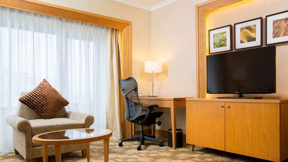 Hilton Garden Inn Hanoi Room