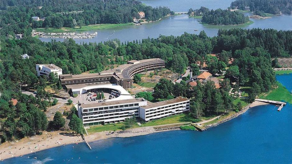 Hilton Helsinki Kalastajatorppa Exterior