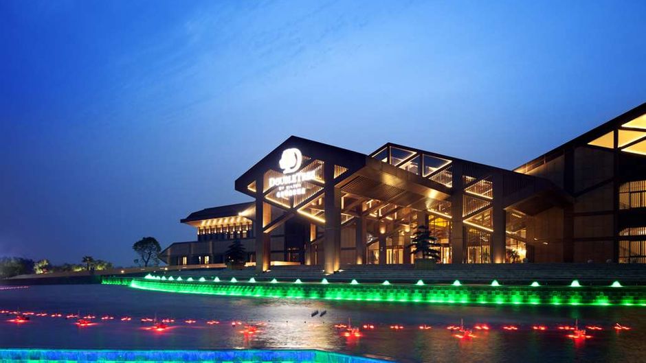 DoubleTree Resort by Hilton Jiaxing Exterior