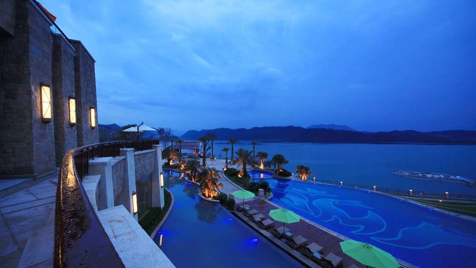 Hilton Hangzhou Qiandao Lake Resort Pool