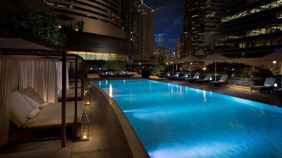 Conrad Hong Kong Pool