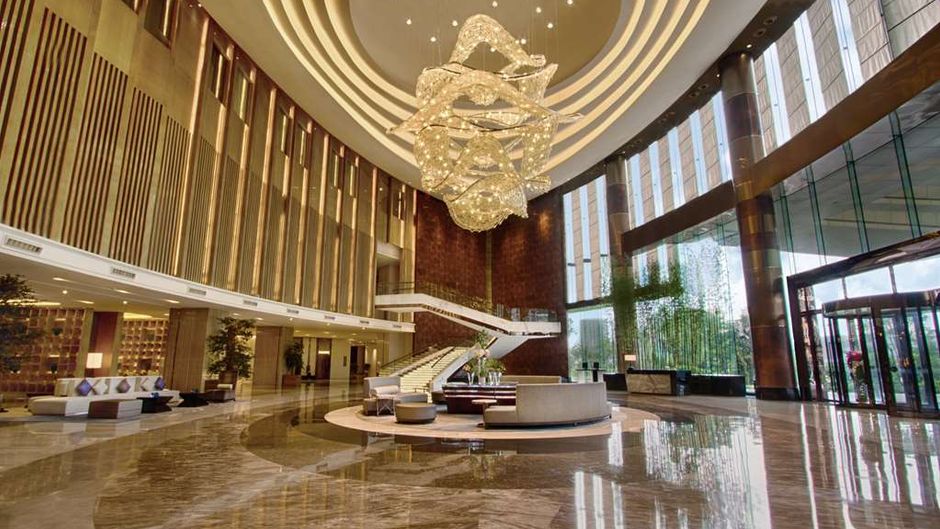DoubleTree by Hilton Heyuan Lobby