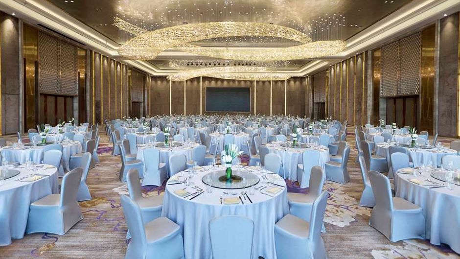 DoubleTree by Hilton Heyuan Meeting