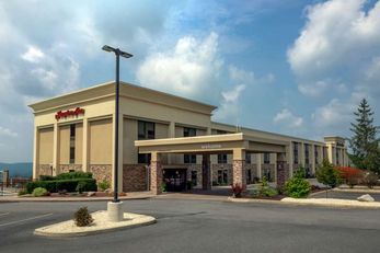 Hampton Inn Hazleton