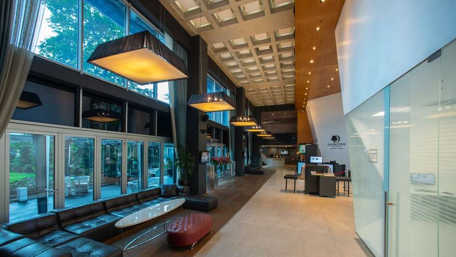 DoubleTree by Hilton Istanbul - Moda Lobby