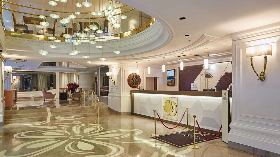 DoubleTree by Hilton Izmir - Alsancak Lobby
