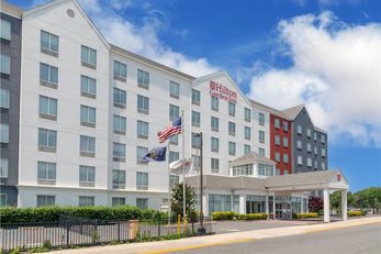 Hilton Garden Inn Queens/JFK Arpt