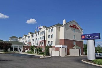 Hilton Garden Inn Westbury