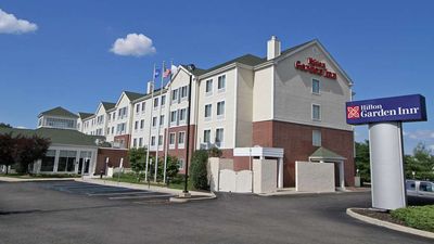 Hilton Garden Inn Westbury