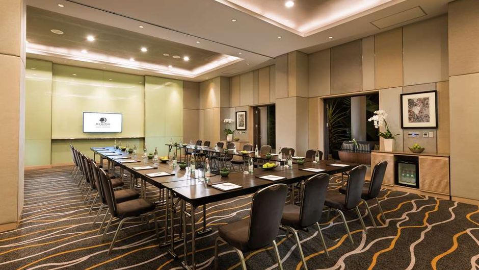 DoubleTree by Hilton Jakarta Diponegoro Meeting