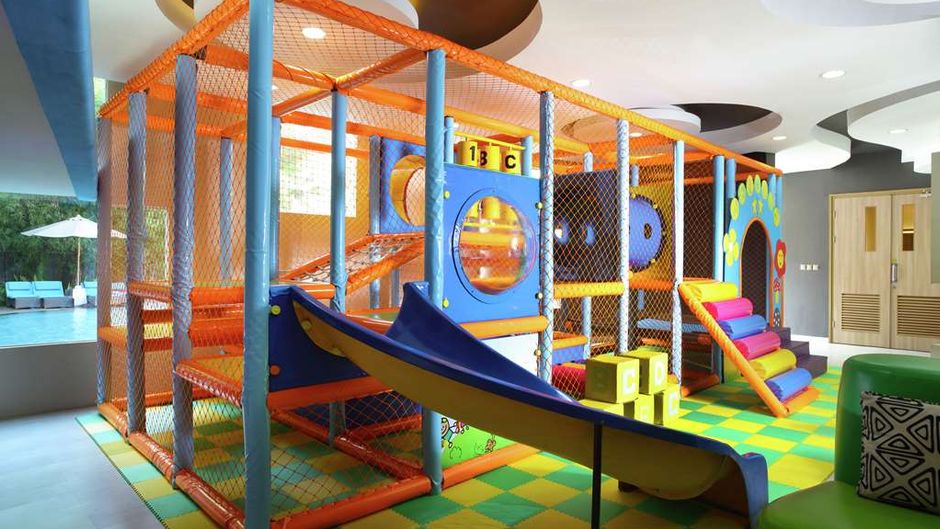 DoubleTree by Hilton Jakarta Diponegoro Recreation